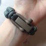 Adjustable EDC Bracelet: Simple Weave, Adaptive Light Earth Shackle